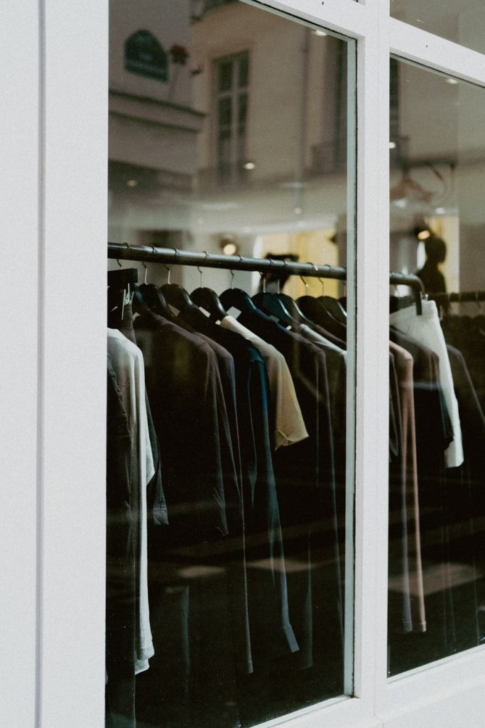 Como o frete grátis da SHEIN pode ajudar você a conseguir roupas a custo zero